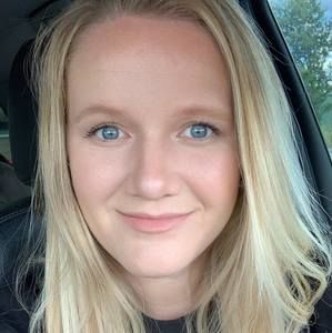 Meet your Posher, Erika